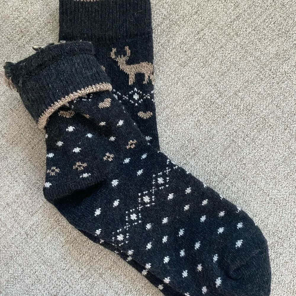 Black and Brown Casual Socks with Cozy‎ Festive Design